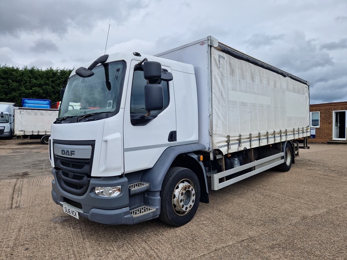 DAF LF 220, 2016, 24ft Curtainsider, 18 Ton, 270000 Kms, Ideal Scaffold Truck - Image 3