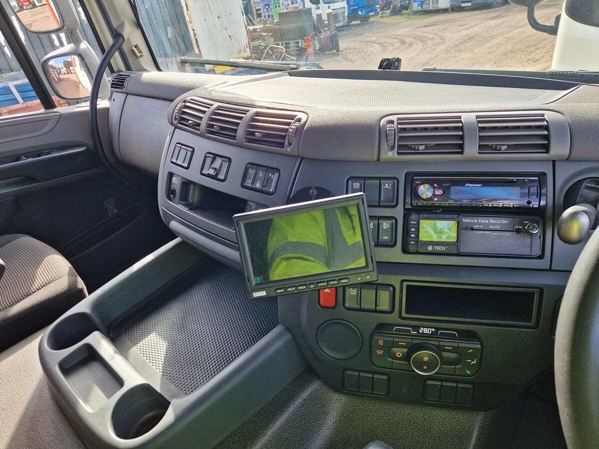 Daf CF 260, 2019, 30ft Curtainsider Truck, High Roof Sleeper Cab, Jan 27 MOT, Manual Gearbox - Image 20