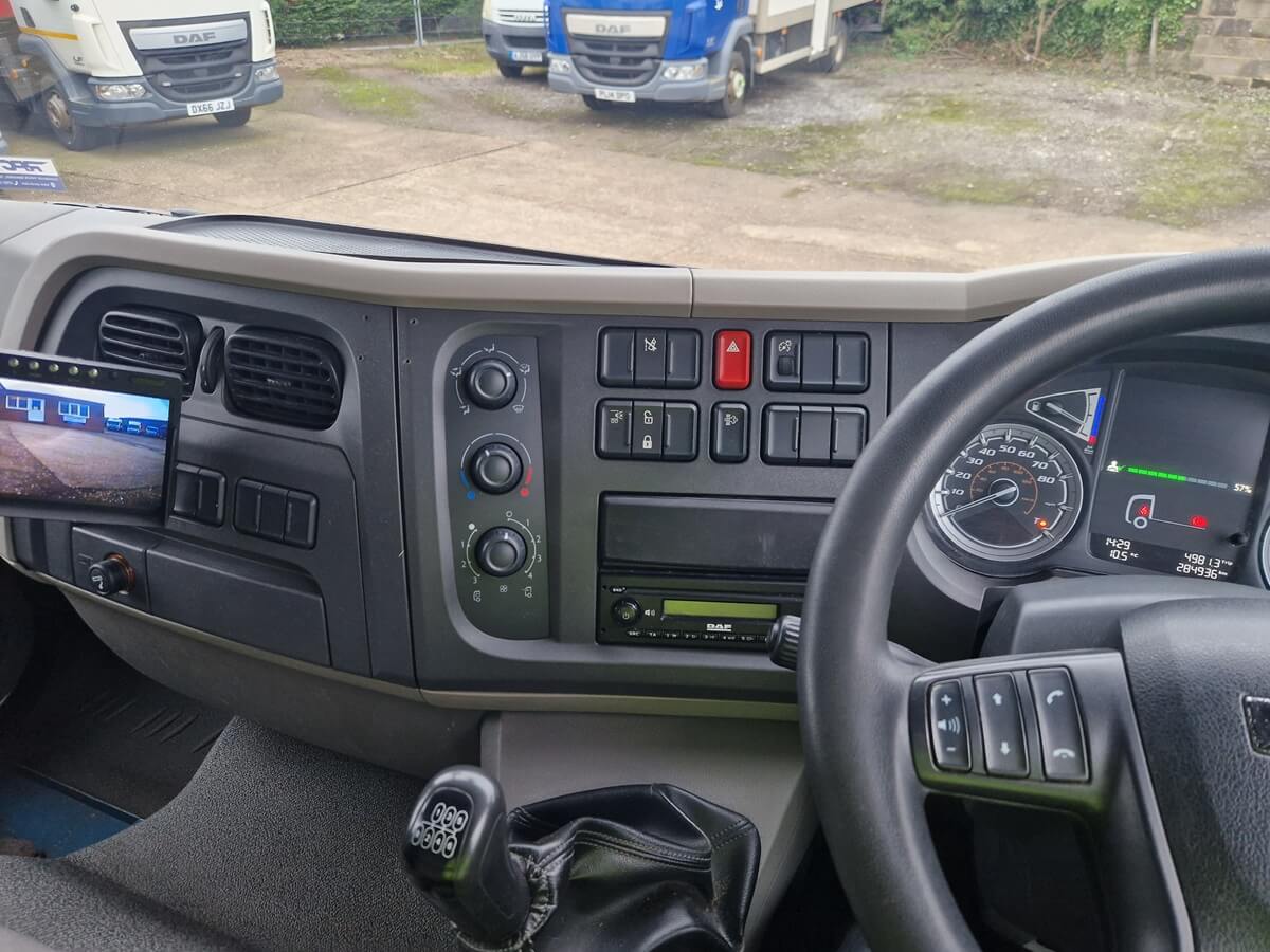 Daf LF 210, 2018, 22ft Curtainsider or Cab Chassis, 12 Ton, 284000 Kms, Euro 6 - Image 22