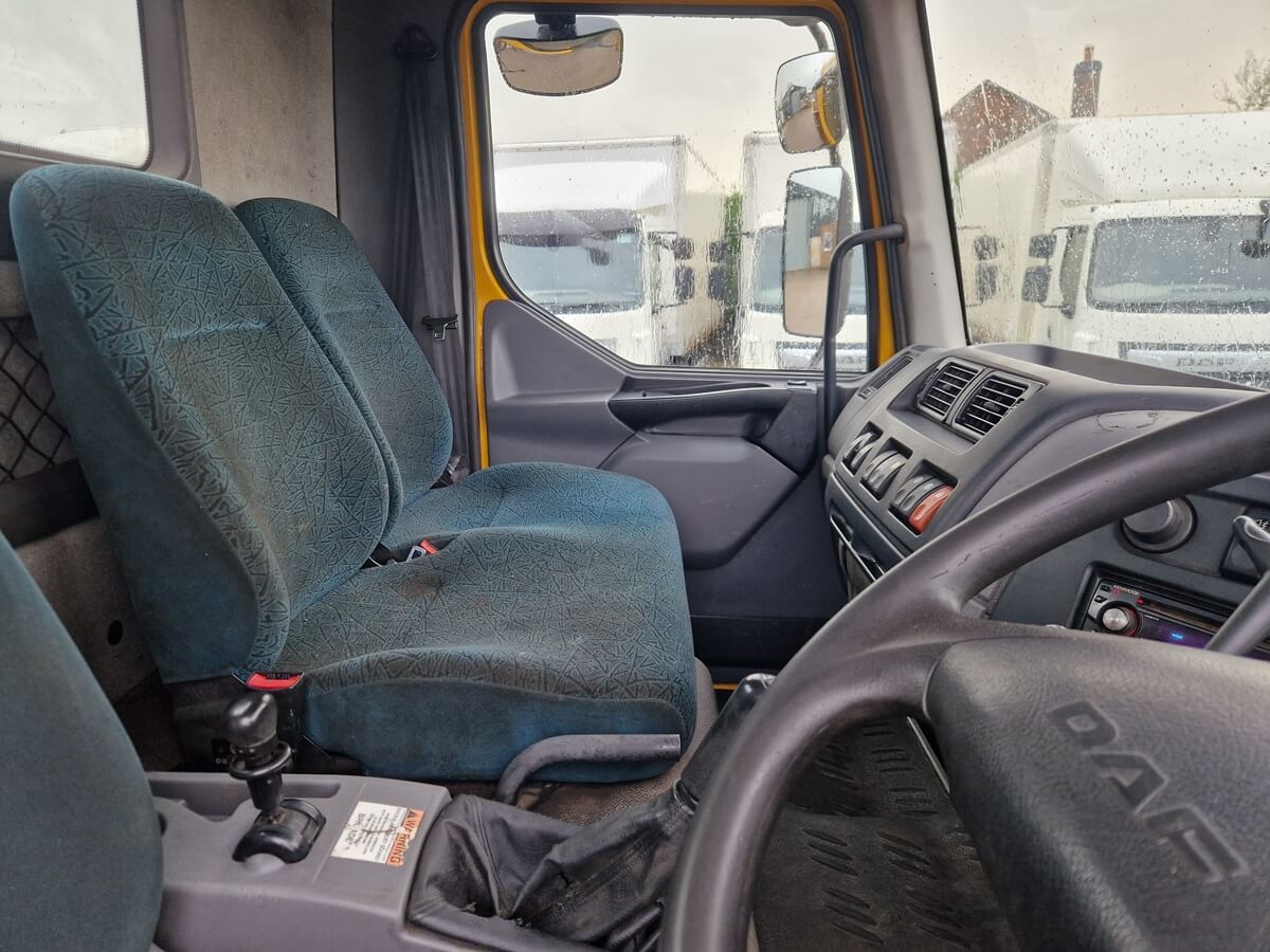 Daf LF 45-150, 2006, 14ft Dropside Flat Body Truck, Fassi F50 Crane 407000 Kms - Image 16