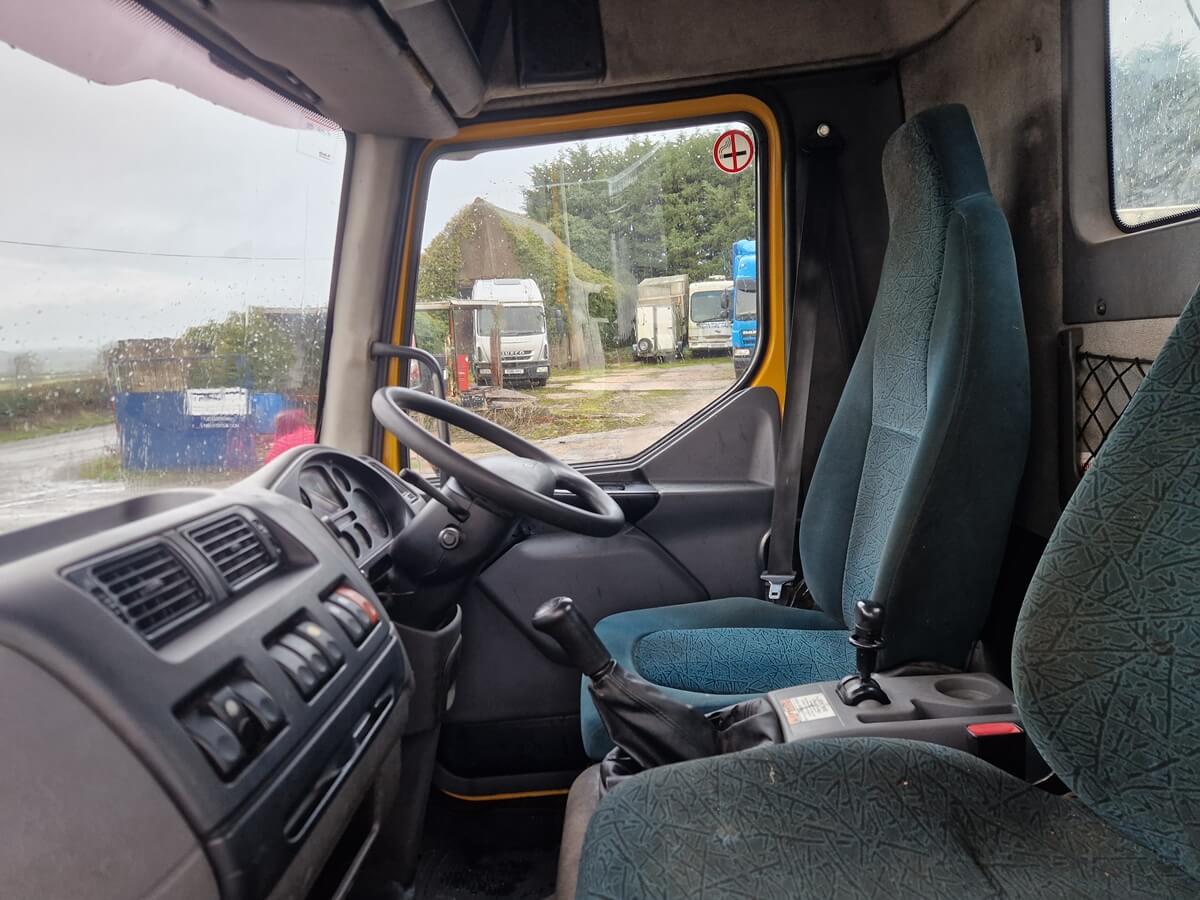 Daf LF 45-150, 2006, 14ft Dropside Flat Body Truck, Fassi F50 Crane 407000 Kms - Image 18