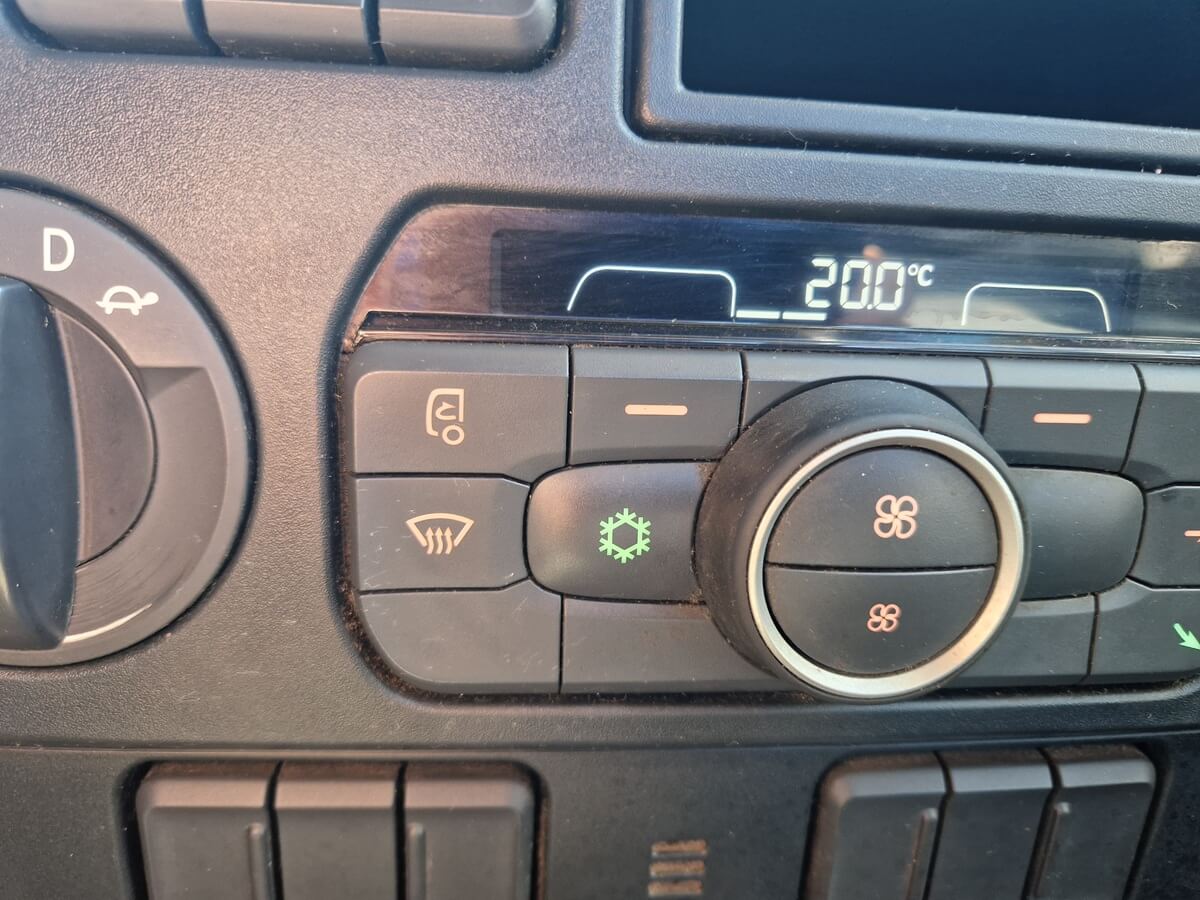 Daf CF 260, 2020, 28ft Box Body Truck, Hi Roof Sleeper, 457000 Kms - Image 16