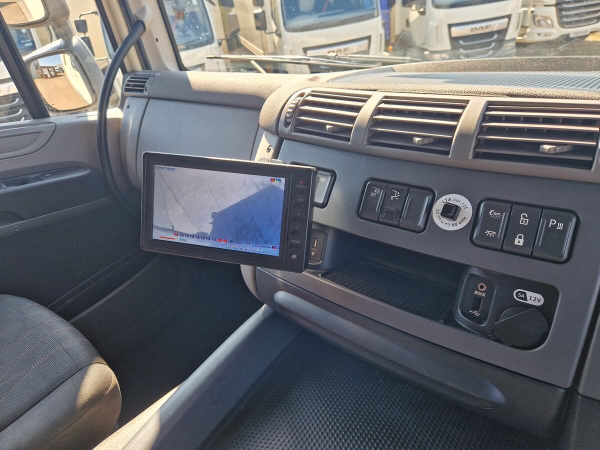 Daf CF 260, 2020, 28ft Box Body Truck, Hi Roof Sleeper, 457000 Kms - Image 17
