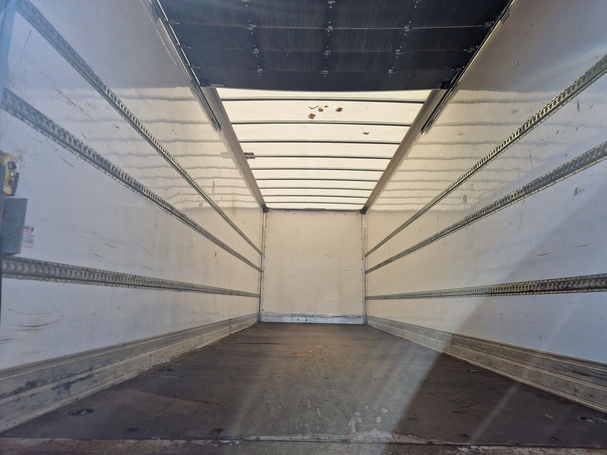 Daf CF 260, 2020, 28ft Box Body Truck, Hi Roof Sleeper, 457000 Kms - Image 8