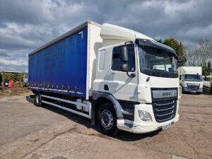 Daf CF 260, 2020, 28ft Curtainsider Truck, Sleeper cab, 404000 Kms, May 27 MOT