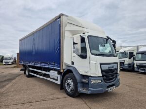 Daf LF 260, 2017/ 67 reg, 28ft Curtainsider Body Truck, Day Cab, Auto, 496000 Kms
