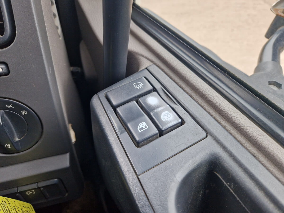 Daf LF 260, 2017/ 67 reg, 28ft Curtainsider Body Truck, Day Cab, Auto, 496000 Kms - Image 24