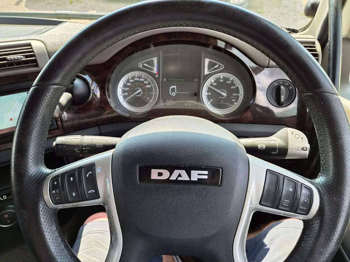 Daf CF 290, 2021/ 71 reg, 28ft Curtainsider, High Roof Sleeper cab, 407000 Kms, September 27 MOT - Image 18