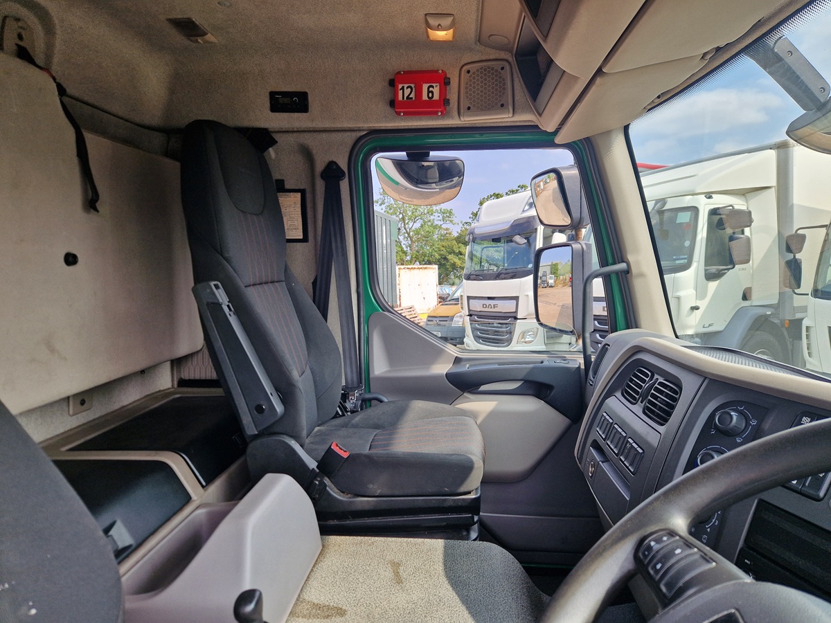 Daf LF 180, 2019/ 69 reg, 22ft Box Body/ Cab Chassis, 7.5 Ton, 466000 Kms, SLEEPER CAB ! - Image 13