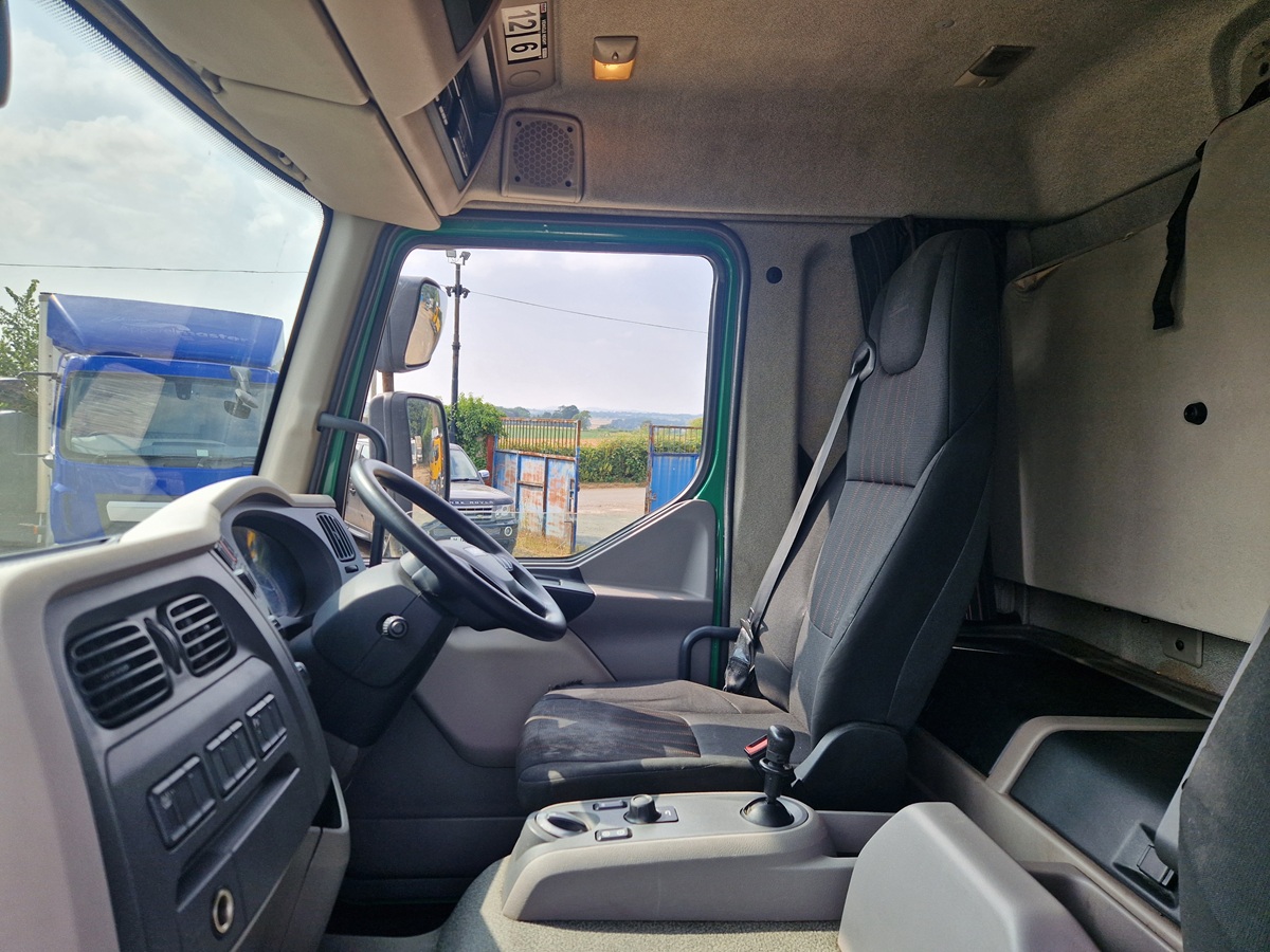 Daf LF 180, 2019/ 69 reg, 22ft Box Body/ Cab Chassis, 7.5 Ton, 466000 Kms, SLEEPER CAB ! - Image 16