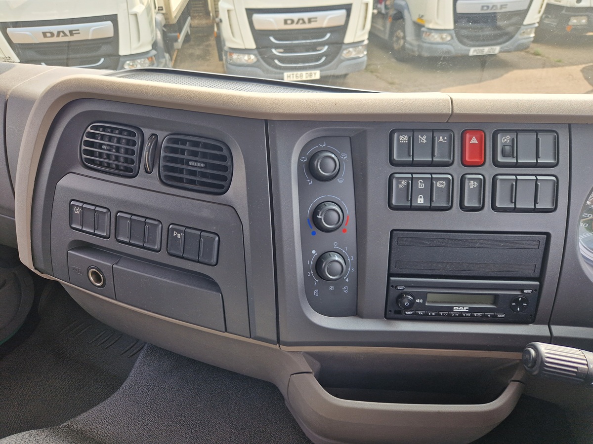 Daf LF 180, 2019/ 69 reg, 22ft Box Body/ Cab Chassis, 7.5 Ton, 466000 Kms, SLEEPER CAB ! - Image 20