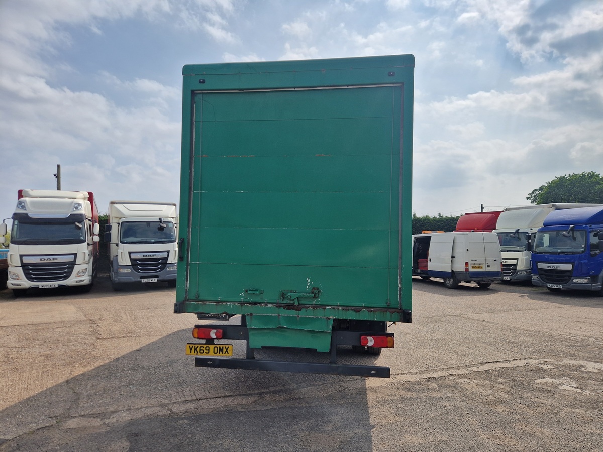 Daf LF 180, 2019/ 69 reg, 22ft Box Body/ Cab Chassis, 7.5 Ton, 466000 Kms, SLEEPER CAB ! - Image 6