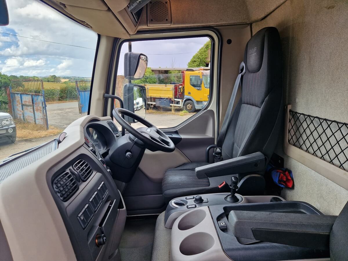 DAF LF 150, 2018/ 68 reg, 23ft Curtainsider, Dec 27 MOT, 231000 kms - Image 15