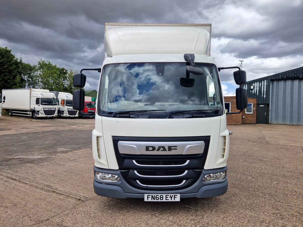 DAF LF 150, 2018/ 68 reg, 23ft Curtainsider, Dec 27 MOT, 231000 kms - Image 2