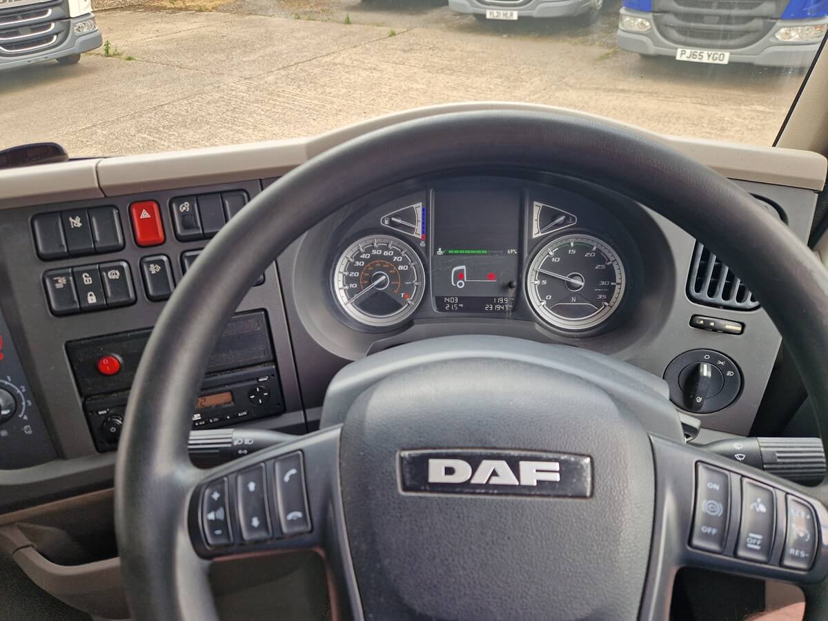 DAF LF 150, 2018/ 68 reg, 23ft Curtainsider, Dec 27 MOT, 231000 kms - Image 22