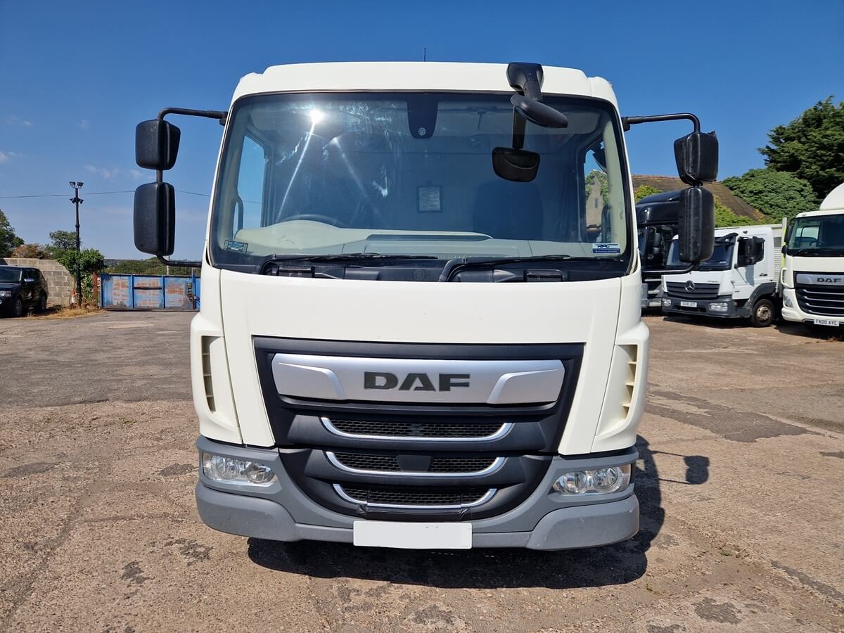 Daf LF 180, 2018, 22ft Dropside Body, August 27 MOT, 476000 kms - Image 2