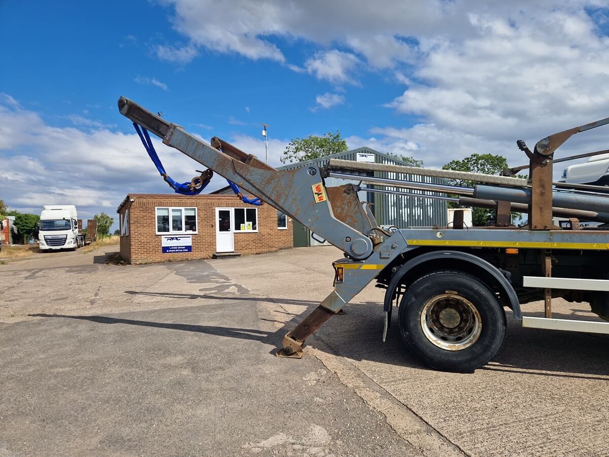 DAF LF 230, 2017/ 67 reg, Skip Loader, 12 Months MOT, Manual - Image 10